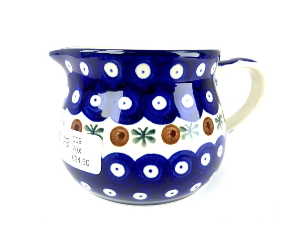 009 Bunzlau Lage Platte Kan 70X - 009 (Bunzlau). 009 Bunzlau Lage Platte Kan 70X Melk- saus kan Ook als juskom te gebruiken.