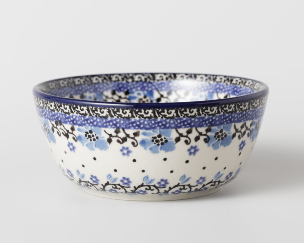 017 Bunzlau Schaaltje 1983X - 017 (Bunzlau). 017 Bunzlau Schaaltje 1983X Rond schaaltje Fijn voor tapas