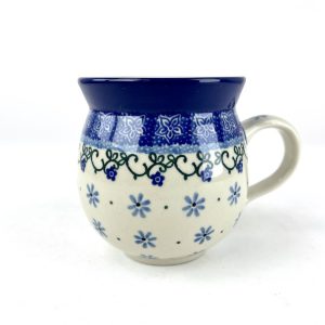 070 Bunzlau Bolle mok 1830X 350 ml - 070 (Bunzlau). 070 Bunzlau Bolle mok 1830X 350 ml Boerenmok/ Farmersmug Fijne maat mok voor een heerlijk&nbsp; grote thee of een cappuccino &nbsp;.