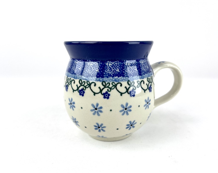 070 Bunzlau Bolle mok 1830X 350 ml - 070 (Bunzlau). 070 Bunzlau Bolle mok 1830X 350 ml Boerenmok/ Farmersmug Fijne maat mok voor een heerlijk&nbsp; grote thee of een cappuccino &nbsp;.