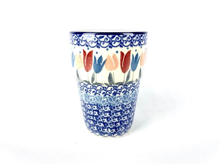 071 Bunzlau Melkbeker 2598X 200 ml - 071 (Bunzlau). 071 Bunzlau Melkbeker 2598X 200 mlDe stapelbeker van vroegere tijden.