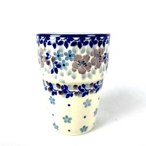 071 Bunzlau Melkbeker 2608X 200 ml - 071 (Bunzlau). 071 Bunzlau Melkbeker 2608X 200 ml  De stapelbeker van vroegere tijden.