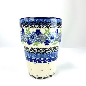 071 Bunzlau Melkbeker 2633X 200 ml - 071 (Bunzlau). 071 Bunzlau Melkbeker 2633X 200 ml  De stapelbeker van vroegere tijden.