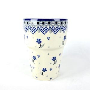 071 Bunzlau Melkbeker 2645X 200 ml - 071 (Bunzlau). 071 Bunzlau Melkbeker 2645X 200 ml  De stapelbeker van vroegere tijden.