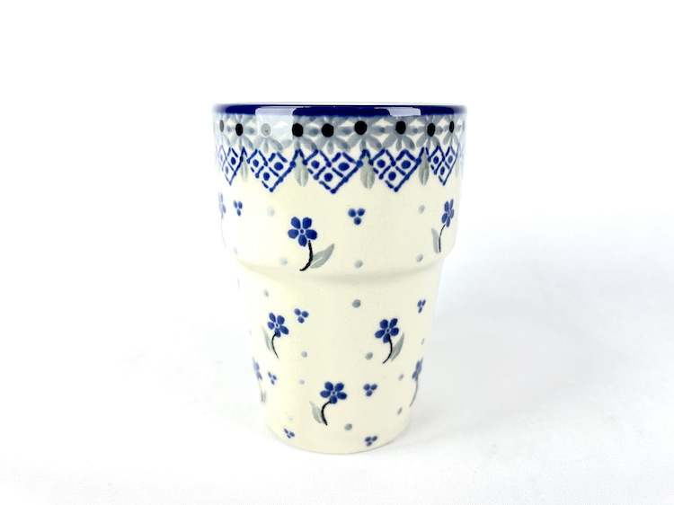 071 Bunzlau Melkbeker 2645X 200 ml - 071 (Bunzlau). 071 Bunzlau Melkbeker 2645X 200 ml  De stapelbeker van vroegere tijden.