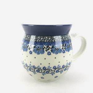 073 Bunzlau Bolle mok 1983X 500 ml - 073 (Bunzlau). 073 Bunzlau Bolle mok 1983X 500 ml 073 73 Heerlijk grote bolle mok voor veel thee of een cappuccino Ook als soepkom te gebruiken .