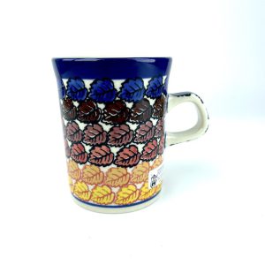 074 Bunzlau Mok recht met klein oor U4641 - 074 (Bunzlau). 074 Bunzlau Mok recht met klein oor 250 ml U4641 Fijne mok voor de koffie