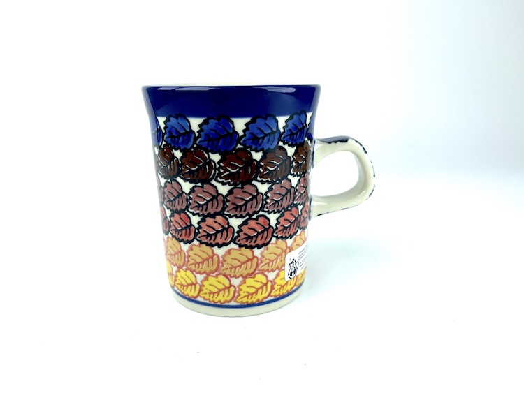 074 Bunzlau Mok recht met klein oor U4641 - 074 (Bunzlau). 074 Bunzlau Mok recht met klein oor 250 ml U4641 Fijne mok voor de koffie