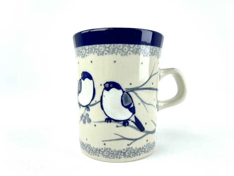 074 Bunzlau Mok recht met klein oor U4830 - 074 (Bunzlau). 074 Bunzlau Mok recht met klein oor U4830X Eerste qlty Fijne mok voor de koffie