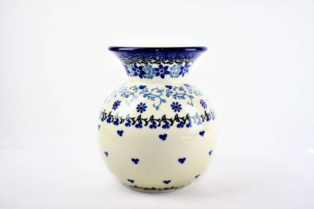 096 Bunzlau vaasje 2158X - 096 (Bunzlau). Bunzlau vaasje 2158X 096 mooi formaat voor een lief bosje bloemen.