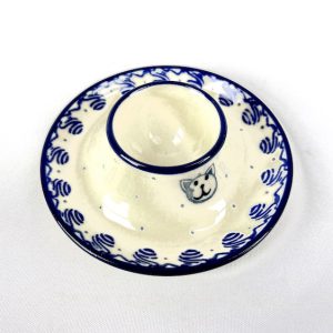 145 Bunzlau eierdop laag 2591X - 145 (Bunzlau). 145 Bunzlau eierdop laag 2591X De charmante lage eierdop.