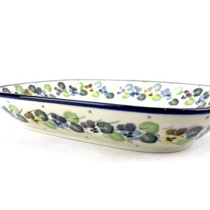 159 Bunzlau Rechthoekige schaal 2340X - 159 (Bunzlau). 159 Bunzlau Rechthoekige schaal 2340X rechthoekig seveerschaaltje 2e Qlty: afwijking in de decoratie