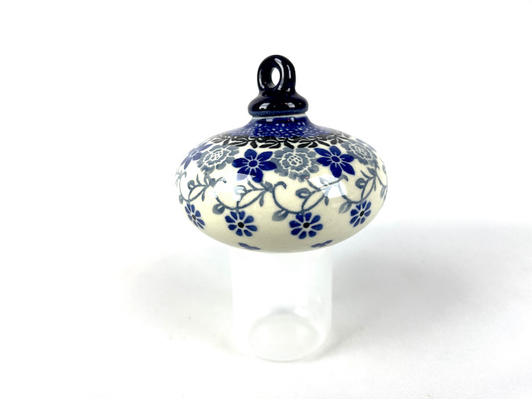 188  Bunzlau Kerstbal rond plat 2158 - 188 (Bunzlau). 188  Bunzlau Kerstbal rond plat 2158 Prachtige kerstballen voor in de boom Kerstdecoratie Fabriek: CA.