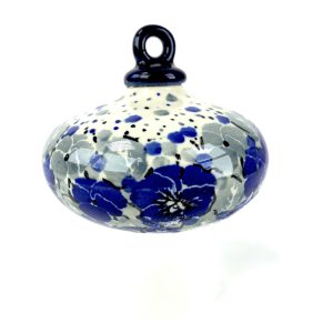 188  Bunzlau Kerstbal rond plat U4826 - 188 (Bunzlau). 188 &nbsp;Bunzlau Kerstbal rond plat U4826 Unikat: 1e Qlty Prachtig &nbsp;voor in de boom of in een schaal Kerstdecoratie.