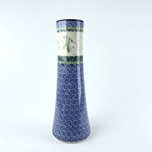 199 Bunzlau smal hoog vaasje 2582X - 199 (Bunzlau). 199 Bunzlau smal hoog vaasje 2582X Leuk hoog vaasje voor een bosje bloemen.