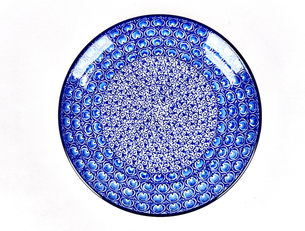 Bunzlau Dinerbord 2350X - 257 (Bunzlau). Bunzlau Dinerbord 2350X 257 Ook te gebruiken als lunch of serveerbord Let op de maat! Handgemaakt - duurzaam - origineel Bunzlau servies.