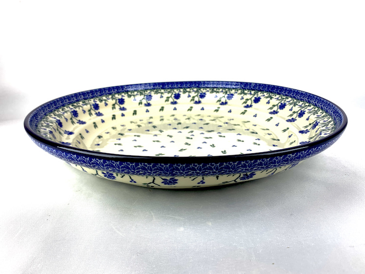 258 Bunzlau Grote lage Ronde Schaal 1978X - 258 (Bunzlau). 258 Bunzlau Grote lage Ronde&nbsp;Schaal 1978X&nbsp; Alles op deze site is van de eerste kwaliteit tenzij anders is aangegeven Gegolfde rand Multi functionele schaal Fruitschaal