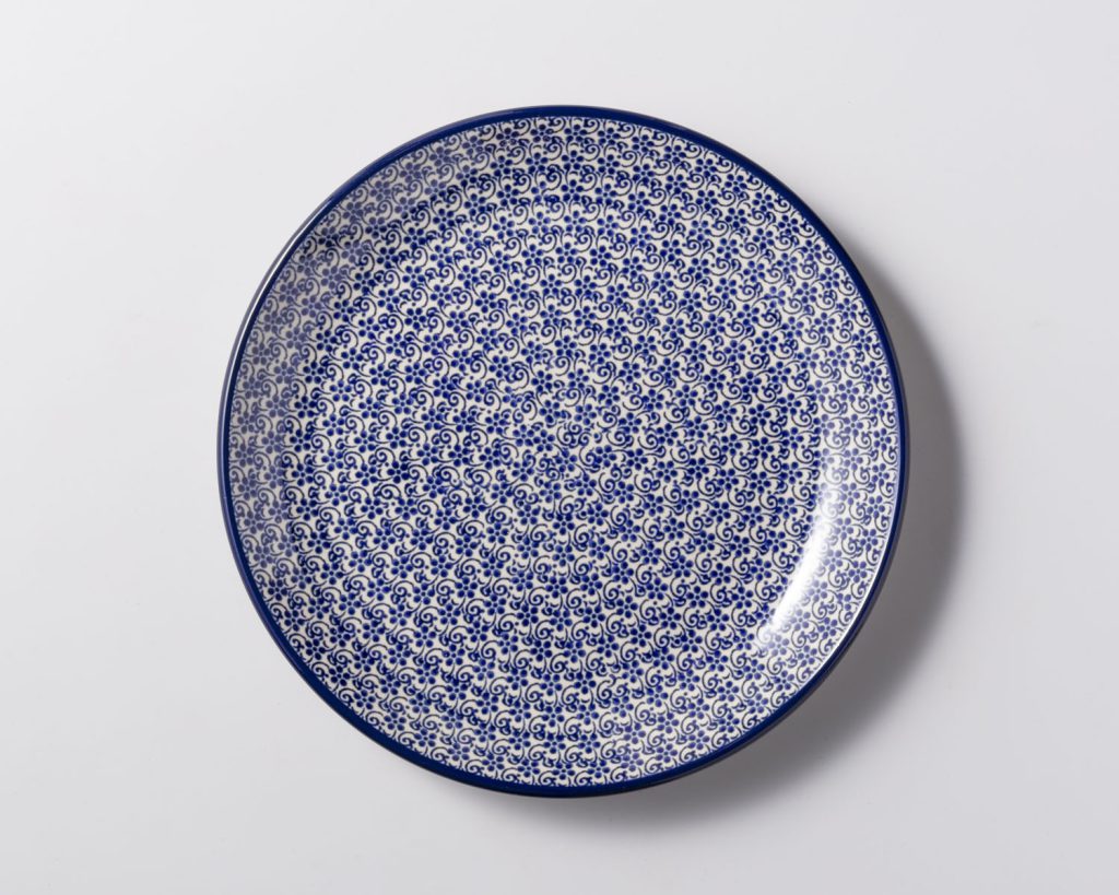 266 Bunzlau Lunchbord 2111X - 266 (Bunzlau). 266 Bunzlau Lunchbord 2111X Ook geschikt als ontbijtbord of klein dinerbord Al het Bunzlau is geschikt voor de oven -magnetron  en kan in de vaatwasser.