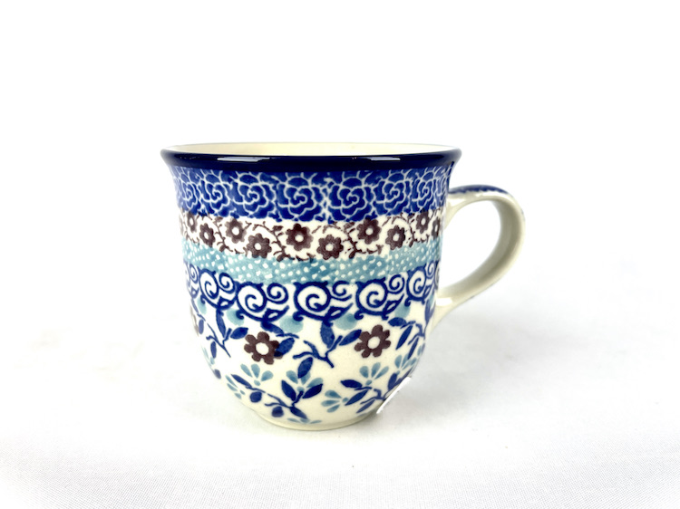 342 Bunzlau Tulp mok 2631X 180 ml - 342 (Bunzlau). 342 Bunzlau Tulp mok 2631X 180 ml Fijne kop voor koffie of thee Hoogwaardig van kwaliteit- handgemaakt en hand gedocoreerd.