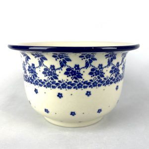 363 Bunzlau Bloempot 2606 - 636 (Bunzlau). 363 Bunzlau Bloempot 2606 Leuk model bloempot er zijn er drie stuks van.