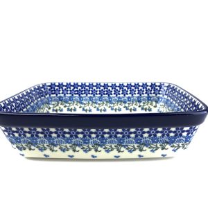 404 Bunzlau Rechthoekige schaal 1821X - 404 (Bunzlau). 404 Bunzlau Rechthoekige schaal 1821X Ovenschaal Handig formaat geschikt voor  2 à 3 personen.