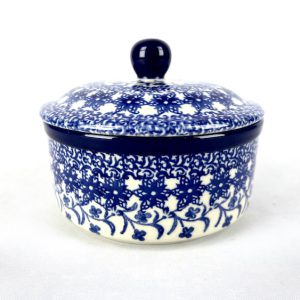 408 Bunzlau Voorraadpotje 1882X  - 408 (Bunzlau). 408 Bunzlau Voorraadpotje 1882X  Leuk voorraadpotje -snoepjespot inhoud 450 ml.