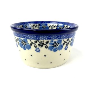 409 Bunzlau Schaaltje 1983X - 409 (Bunzlau). 409 Bunzlau Schaaltje 1983X 2e Qlty; Blauw  is iets minder blauw.