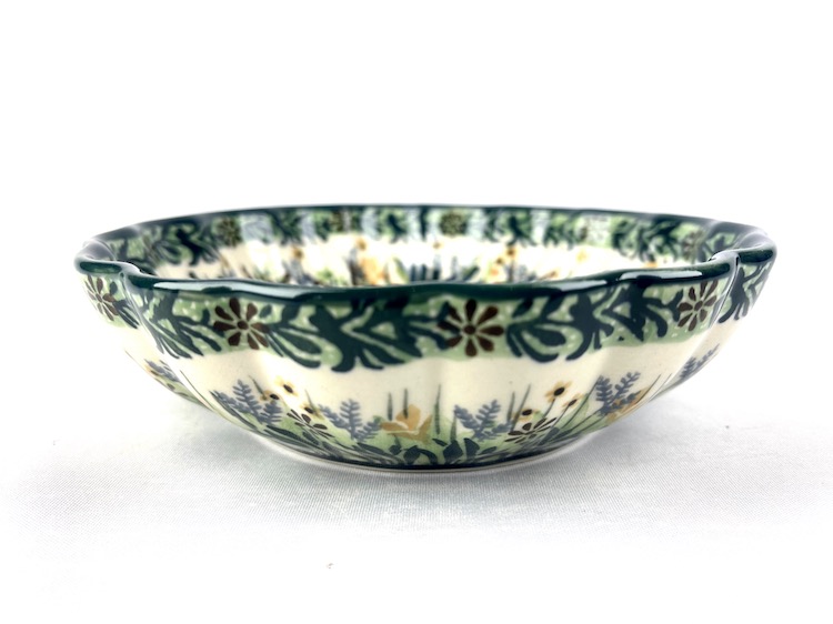 448 Bunzlau Serveerschaaltje geschulpte schaal U4328 - 448 (Bunzlau). 448&nbsp; Bunzlau Serveerschaaltje geschulpte schaal U4328 Unikat 1e Qlty Lief