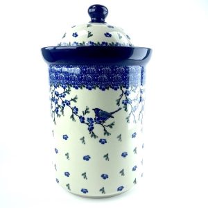 494 Bunzlau Voorraadpot 1935X - 494 (Bunzlau). 494 Bunzlau Voorraadpot 1935X 1e Qlty: toch zitten er wat kleine vlekjes op het deksel Niet opvallend Grootste maat voorraadpot&nbsp; inhoud: 2 L.