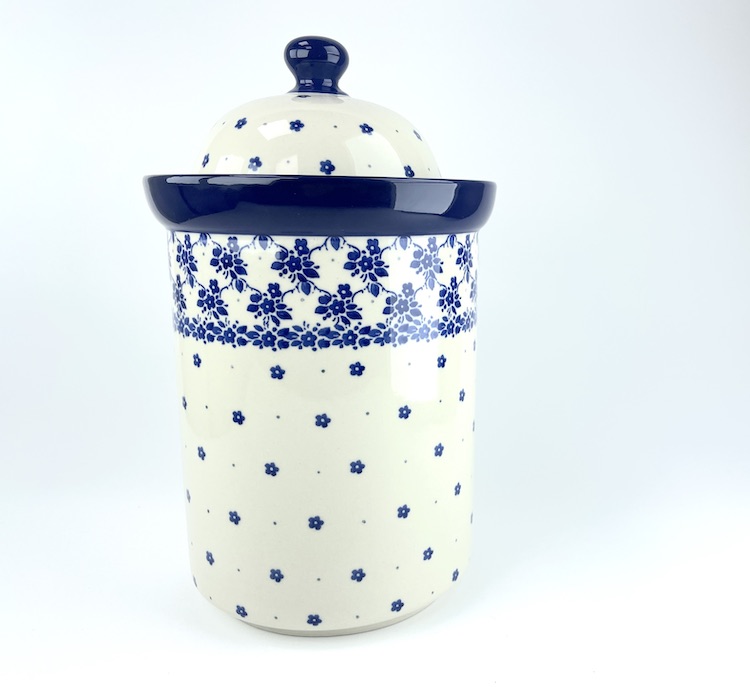 494 Bunzlau Voorraadpot 2606X - 494 (Bunzlau). 494 Bunzlau Voorraadpot 2606X Inhoud: 2 liter Grootste maat voorraadpot : Model gaat er helaas uit.