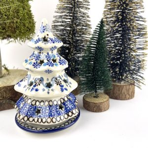 512 Bunzlau Kerstboom 15 cm 2184 - 512 (Bunzlau). 512 Bunzlau Kerstboom 15 cm 2184 Sfeervol waxinelicht In de vorm van een kerstboom.