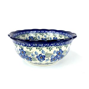 526 Bunzlau Geschulpte Schaal XXX1 Ø 15 cm - 526 (Bunzlau). 526 Bunzlau Geschulpte Schaal XXX1 Ø 15 cm.