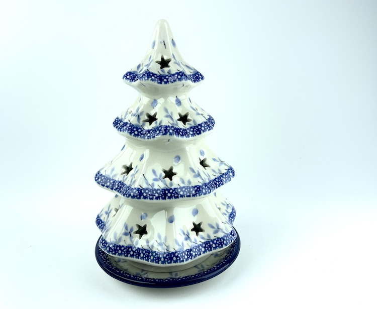 602 Bunzlau Kerstboom middel groot 20 cm 2389 - 602 (Bunzlau). 602 Bunzlau Kerstboom middel groot 20 cm 2389 Sfeervol waxinelicht In de vorm van een kerstboom.