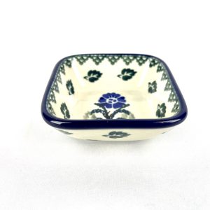 604 Bunzlau vierkant schaaltje 8 x 8 cm 1071X - 604 (Bunzlau). 604 Bunzlau vierkant schaaltje 8 x 8 cm 1071X 604 Klein model schaaltje Voor een theezakje