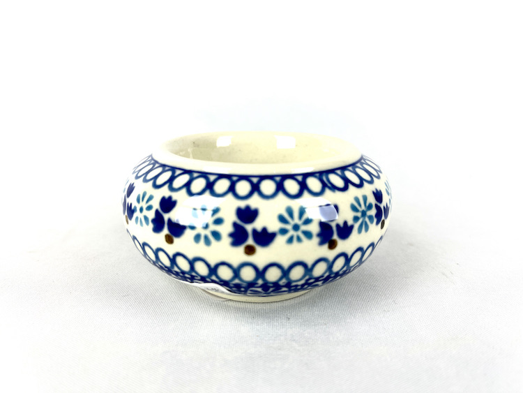 648 Bunzlau Waxinelichthouder 2186X - 648 (Bunzlau). 648 Bunzlau Waxinelichthouder 2186X Voor nog meer sfeer in huis.