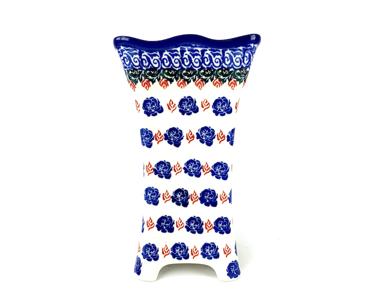 713 Bunzlau vaasje XXXX2 - 713 (Bunzlau). 713 Bunzlau vaasje XXXX2 Middel groot vaasje Met mooie kartelrand.