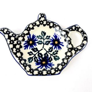 766 Bunzlau Theetipje 976X - 766 (Bunzlau). 766 Bunzlau Theetipje 976X In de vorm van een theepotje.