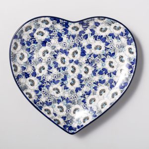 925 Bunzlau Serveerschaal Decor U4846 - 925 (Bunzlau). 925 Bunzlau ovale Serveerschaal Decor U4846 1e qlty duurste categorie Ø 22/23 cm Hartvormige schaal om koekjes hapjes op te serveren.