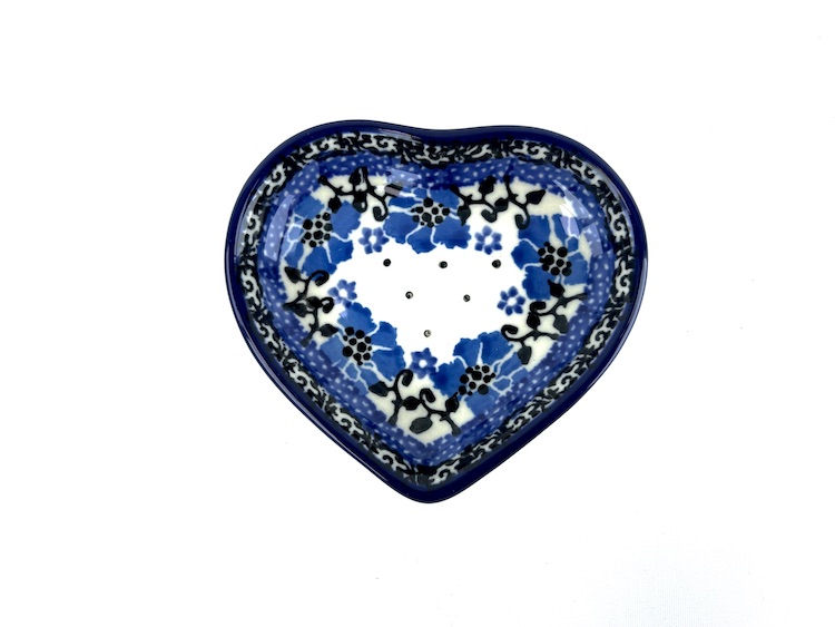 B64 Bunzlau Theetipje 1983X - B64 (Bunzlau). B64 Bunzlau Theetipje 1983X Hartvormig.