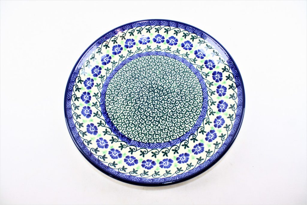 Bunzlau Dinerbord 584X - 257 (Bunzlau). Bunzlau Dinerbord 584X 257 Ook te gebruiken als lunch of serveerbord Let op de maat! Handgemaakt - duurzaam- origineel Bunzlau servies.