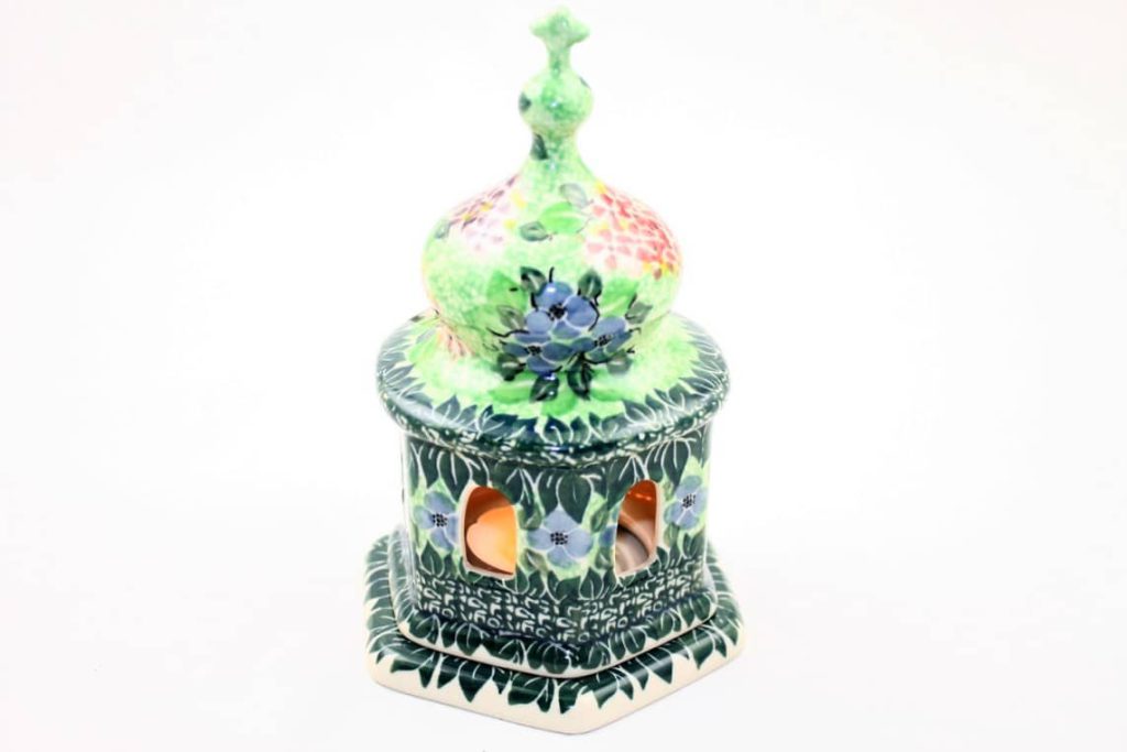 Bunzlau Kerst Kerkje 17cm 15 UNIKAT - A05 (Bunzlau). Bunzlau Kerst Kerkje 17cm 15 UNIKAT A05&nbsp; Gezellig kerst kerkje