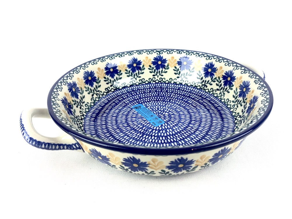 Bunzlau Ronde Schaal 1196X Ø 21 cm - 419 (Bunzlau). Bunzlau Ronde Schaal Met Open Handvat 1196X Ø 21 cm 419 Inhoud; 1 Liter Kleine ronde schaal met de handige greepjes Kleine oven gerechtjes