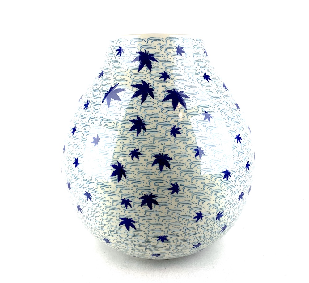 Bunzlau grote vaas 2564 - E82 (Bunzlau). Bunzlau grote vaas 2564 E82 Prachtige zeer grote bloemenvaas diameter hals 13 cm.