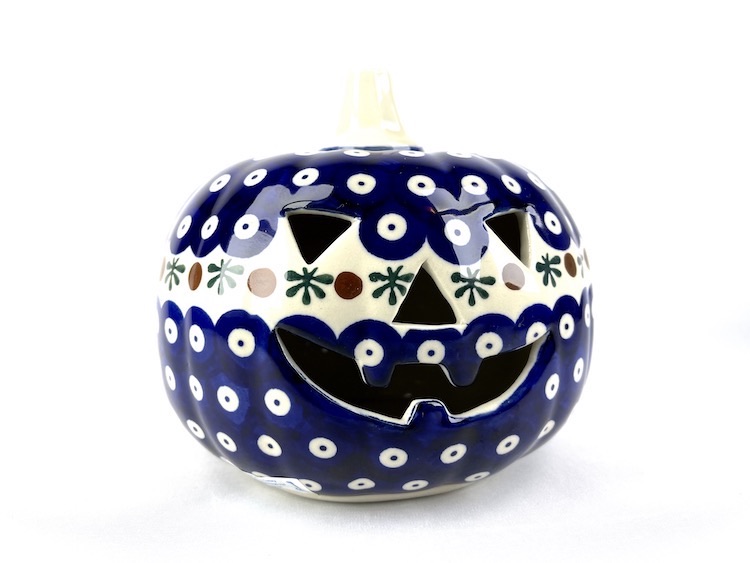 Bunzlau pompoen pom 1 - pom 1 (Bunzlau). Bunzlau pompoen pom 1 Prachtige pompoen Middelgroot waxinelicht Niet alleen mooi voor Halloween Ook als sfeermaker in en om huis.