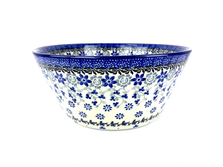 E98 Bunzlau Schaal 1829X - E98 (Bunzlau). E98 Bunzlau Schaal 1829X Een fijne kom voor salade of chips.