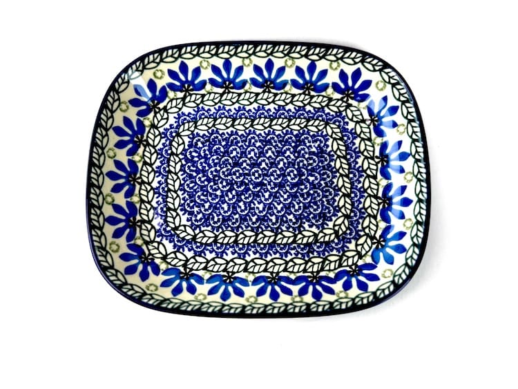 159 Bunzlau Rechthoekige schaal  1061X - 159 (Bunzlau). 159 Bunzlau Rechthoekige schaal  1061X rechthoekig seveerschaaltje voor koekjes of vleeswaren of ander lekkers.