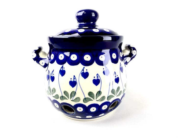 179 Bunzlau knoflook / Uienpot 377OX - 179 (Bunzlau). 179 Bunzlau knoflook / Uienpot 377OX Kleiner model voor knoflookbollen of sjalotjes.