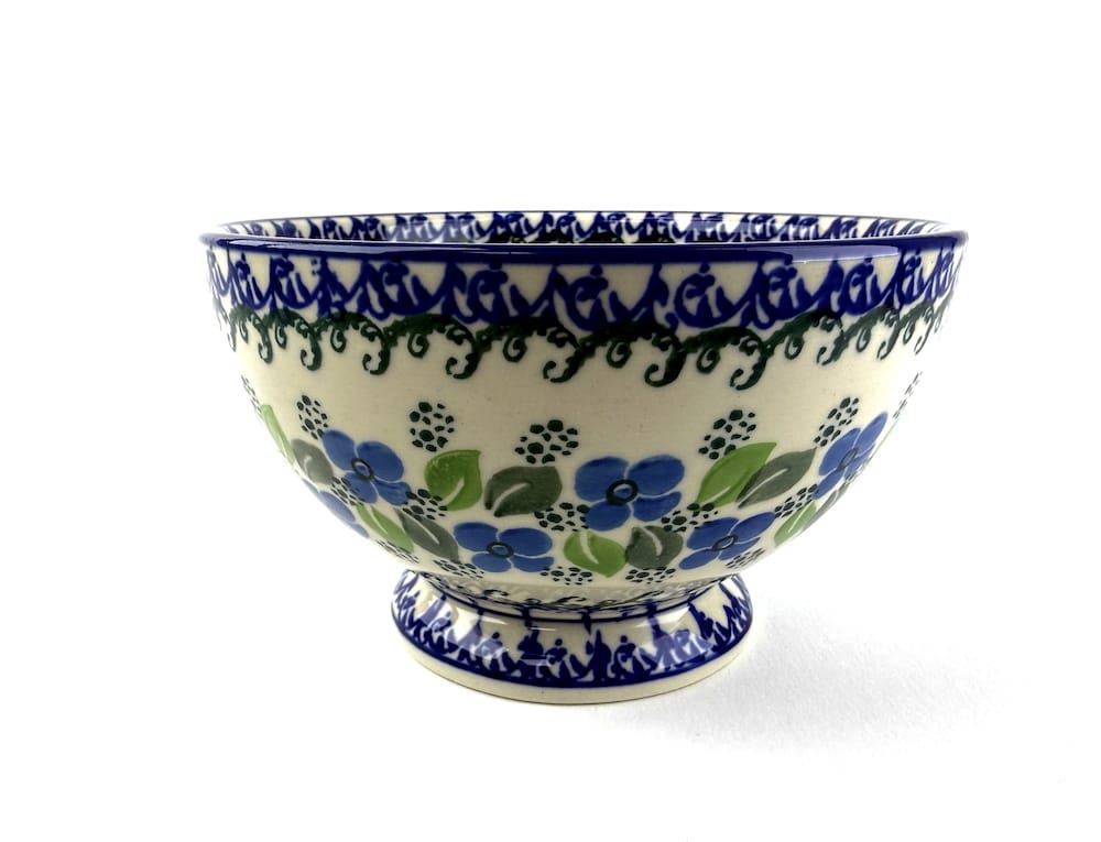 206 Bunzlau Kom op voet 1419X - 206 (Bunzlau). 206 Bunzlau Kom op voet 1419X Ideale kom voor onder andere een muesli ontbijt