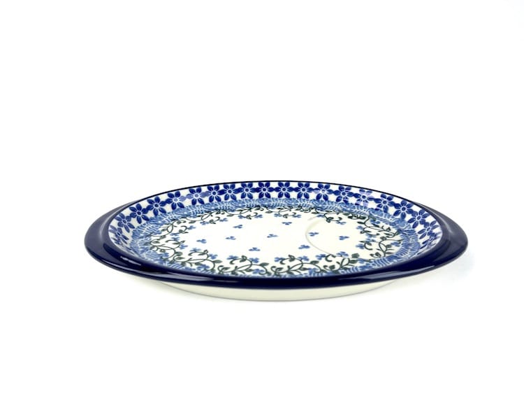 469 Bunzlau Serveer Schaaltje 1821X - 469 (Bunzlau). 469 Bunzlau Serveer Schaaltje 1821X Onderbordje voor een roomstel of voor een mok met een koekje  met een ronde uitsparing Leuk te combineren.
