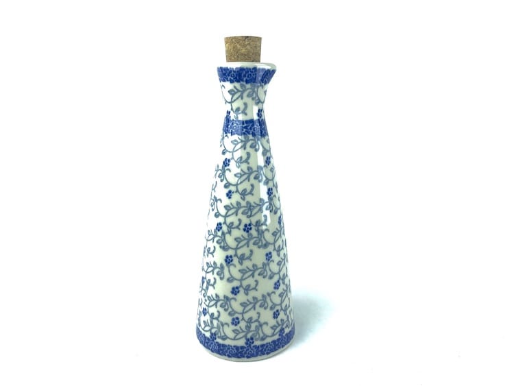B83 Bunzlau Olieflesje 1952 - B83 (Bunzlau). B83 Bunzlau Olieflesje 1952 B83 Staat zo mooi op tafel.
